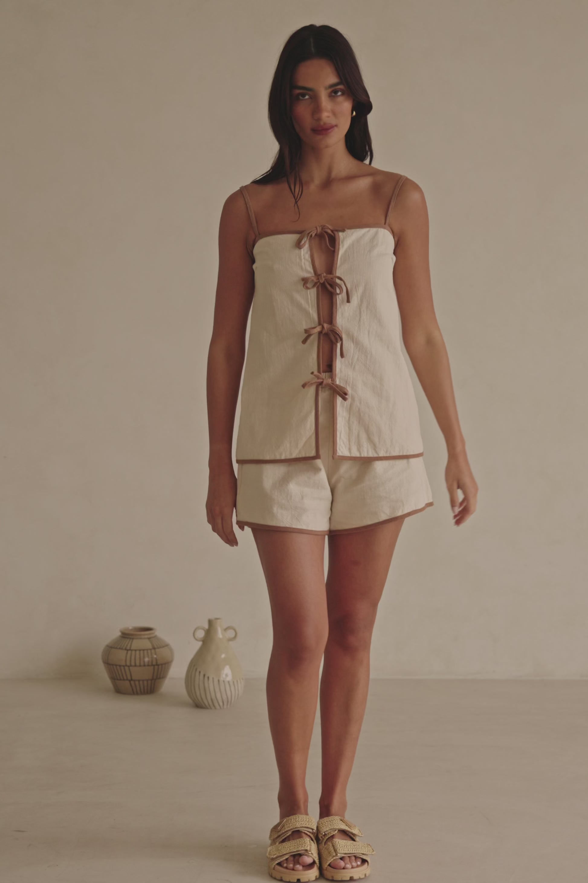 Beige High Waist Elastic Rosalina Shorts