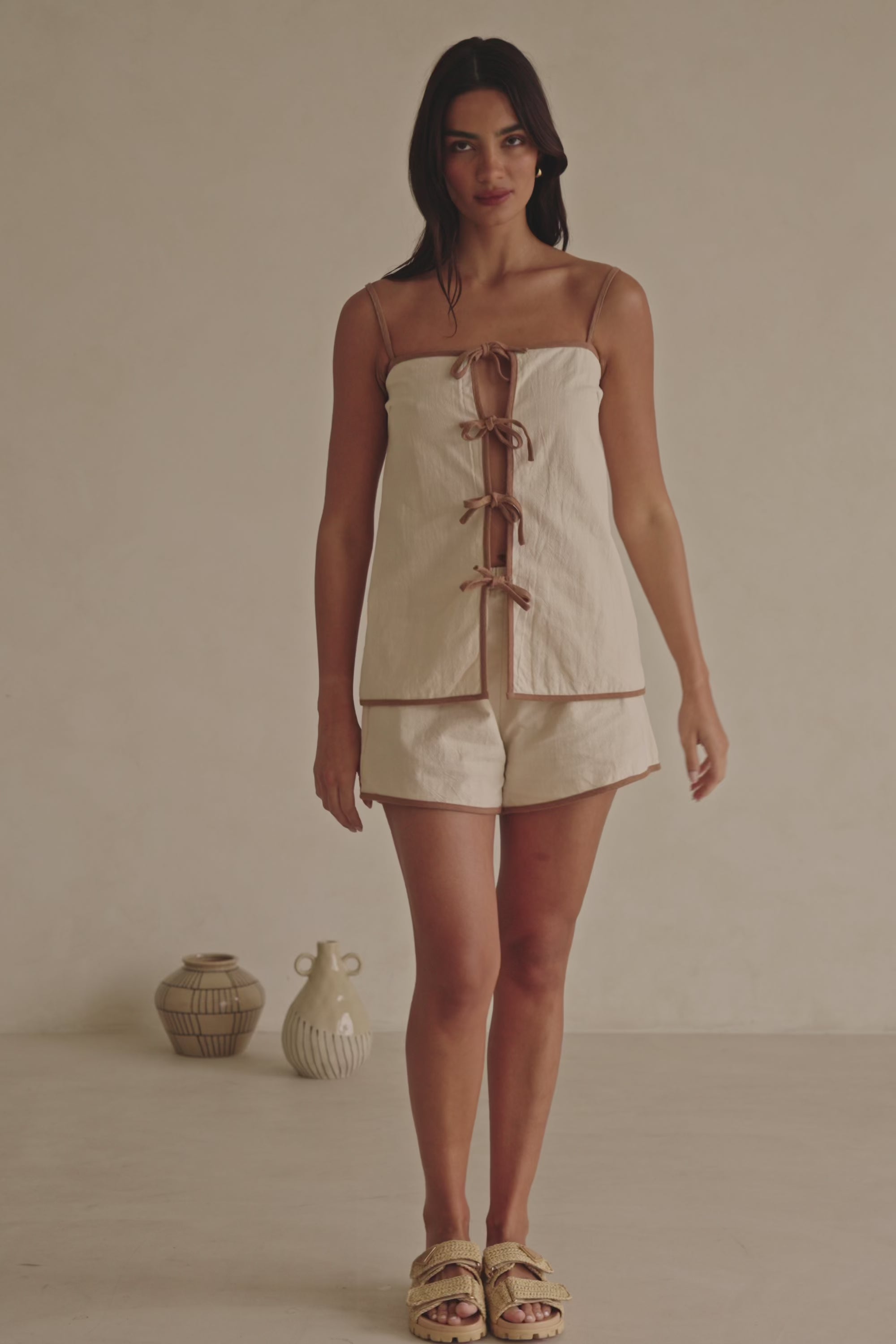 Beige High Waist Elastic Rosalina Shorts