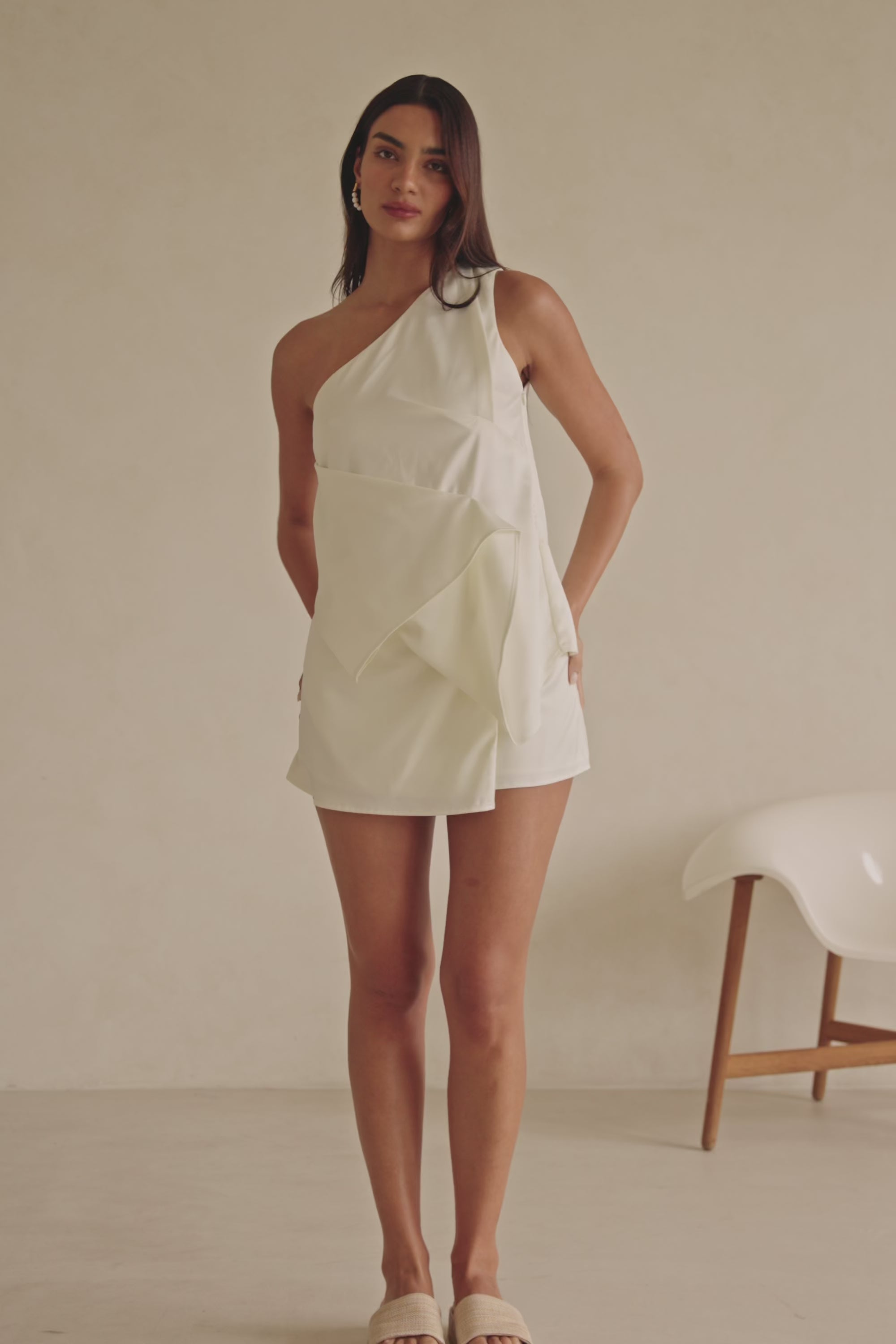 Off White Suiting One Shoulder Folded Dusk Top