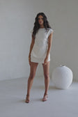 Video, Labella Skort