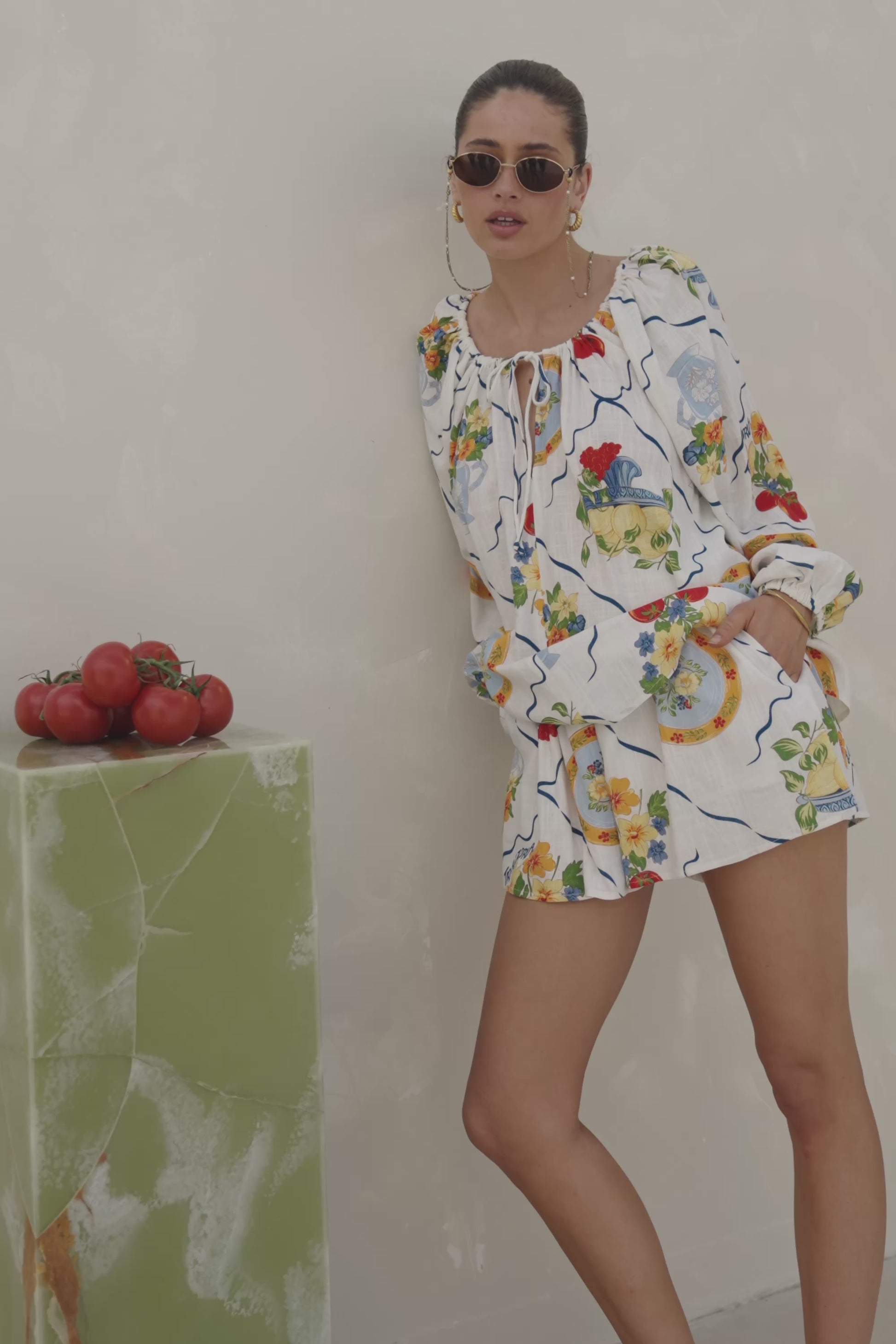 White Trattoria Print Drawstring Amorina Shorts