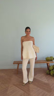 Video, Niva Pants