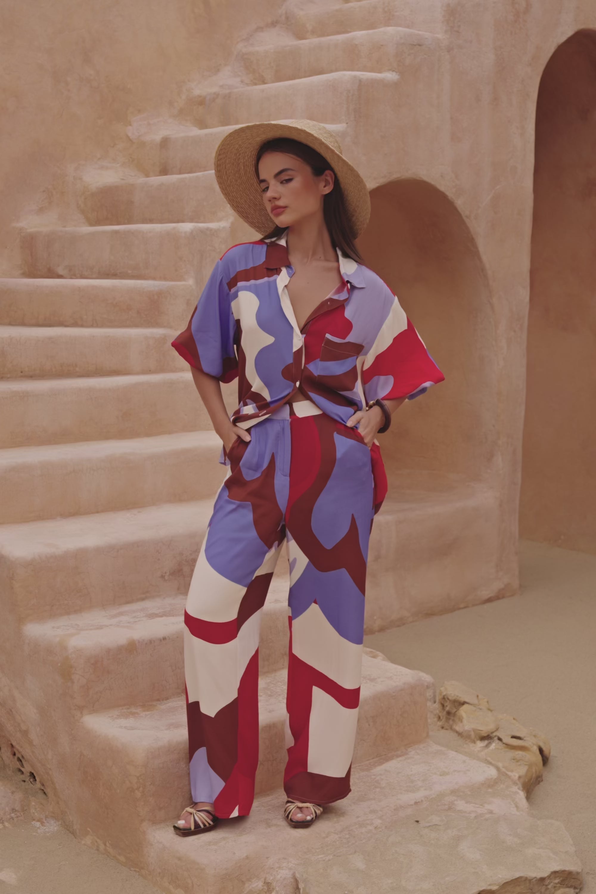 Valley Red Print Button Up Short Sleeve Dia Top – SABO