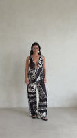 Video, Zelina Top - Botanic Vase
