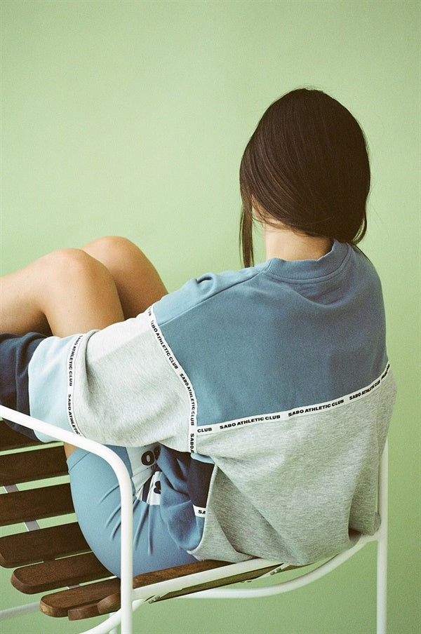June Oversized Vintage Sweater - Blue